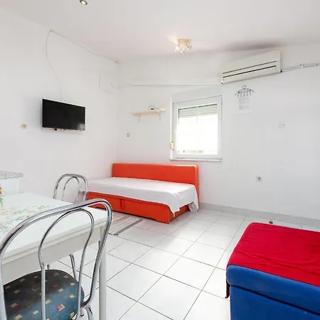 Apartamento Cozy In With Wifi Vir