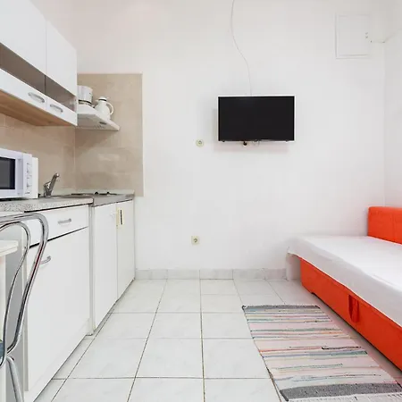 Cozy In With Wifi Apartamento Vir