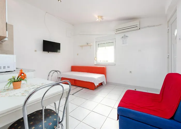 Apartman In With Wifi Vir